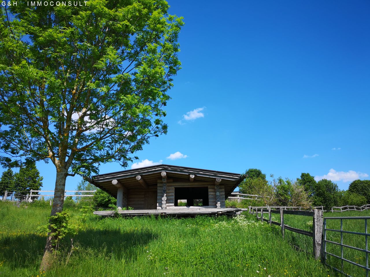 romantisches Blockhaus