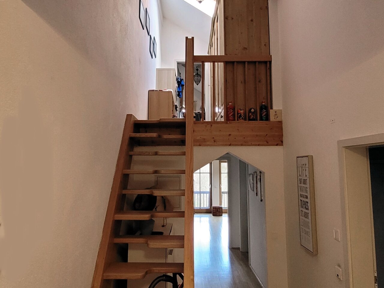 Treppe zur Galerie Treppe zur Galerie