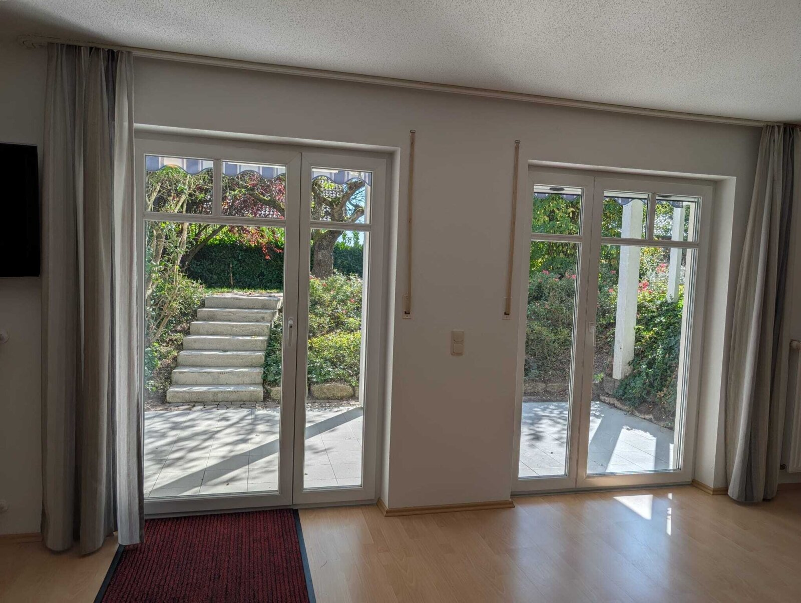 Ausblick Terrasse/Garten/UG