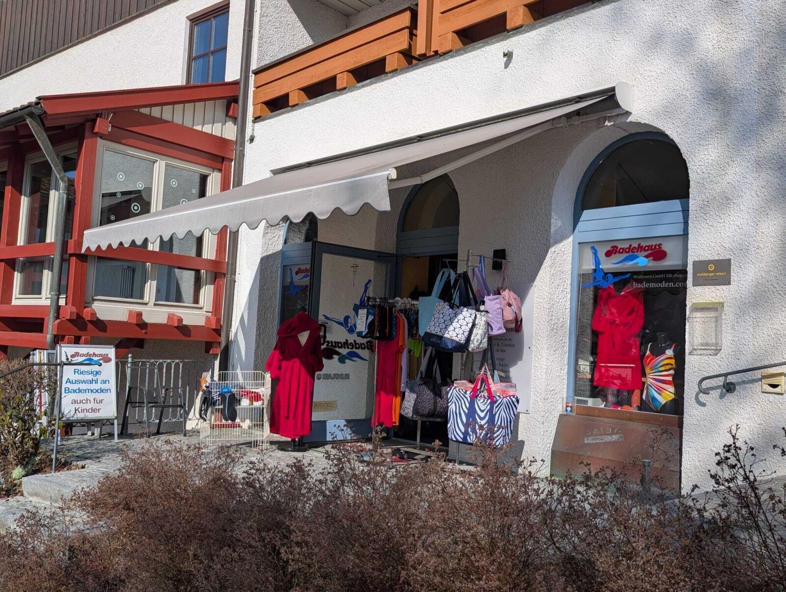 Ansicht Schaufenster/Eingang