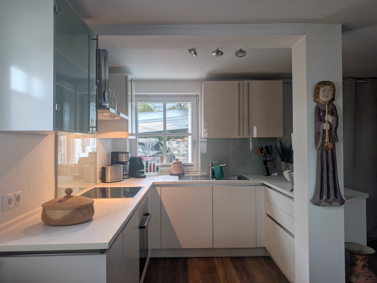 moderne EBK/EG