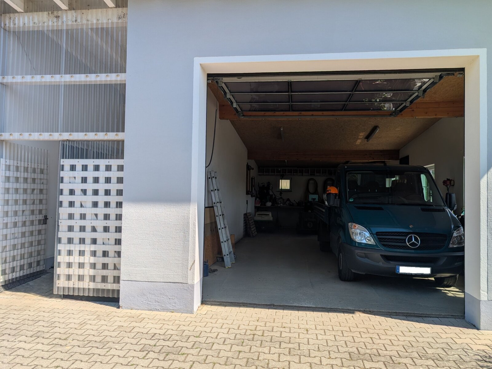 Garage 3 Garage 3