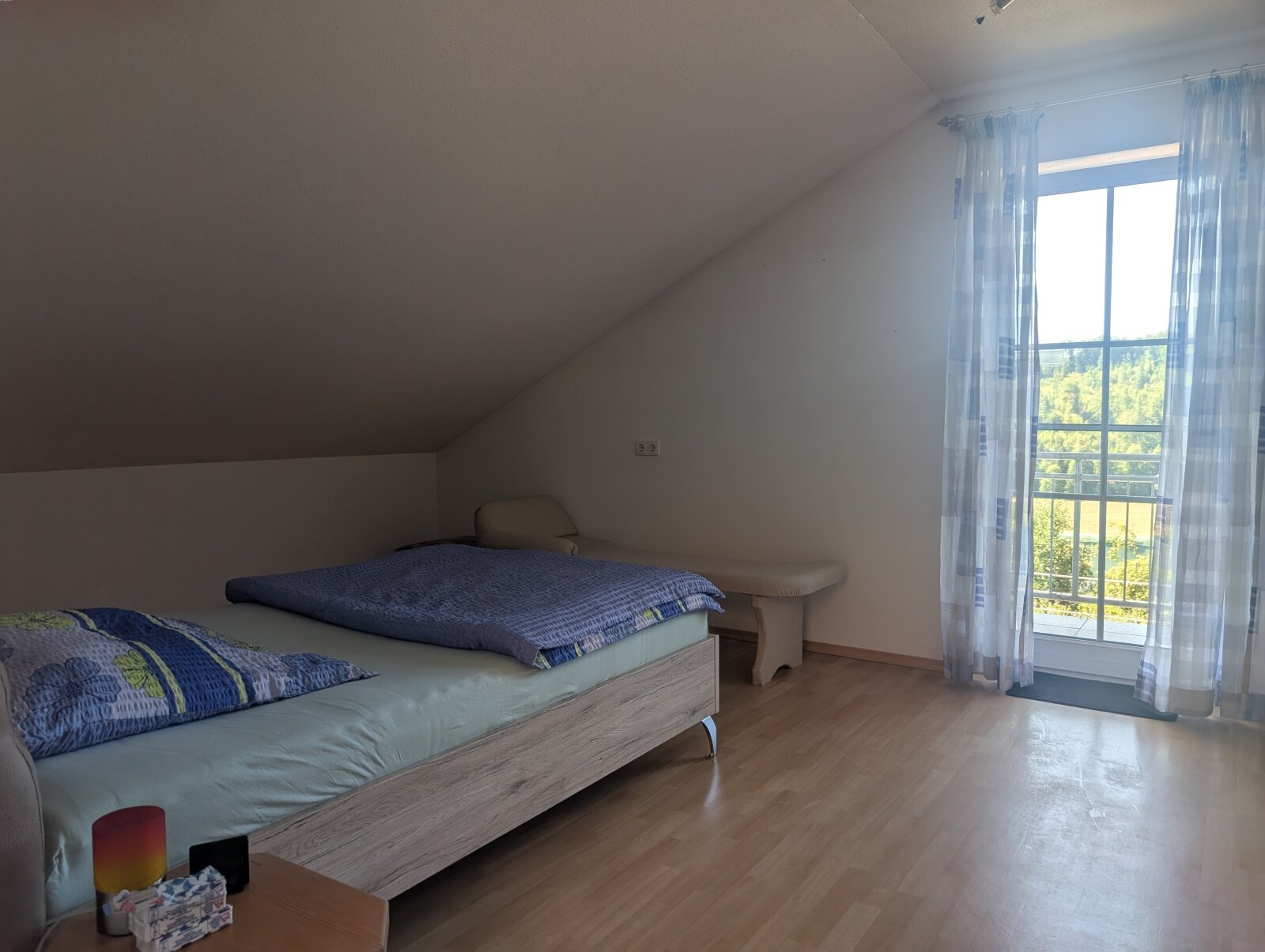 Schlafzimmer/Ausgang Balkon/OG Schlafzimmer/Ausgang Balkon/OG