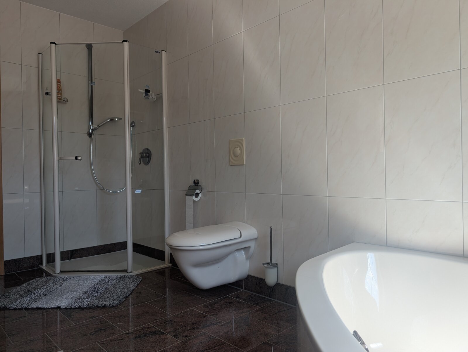 Bad/Dusche/WC/EG Bad/Dusche/WC/EG
