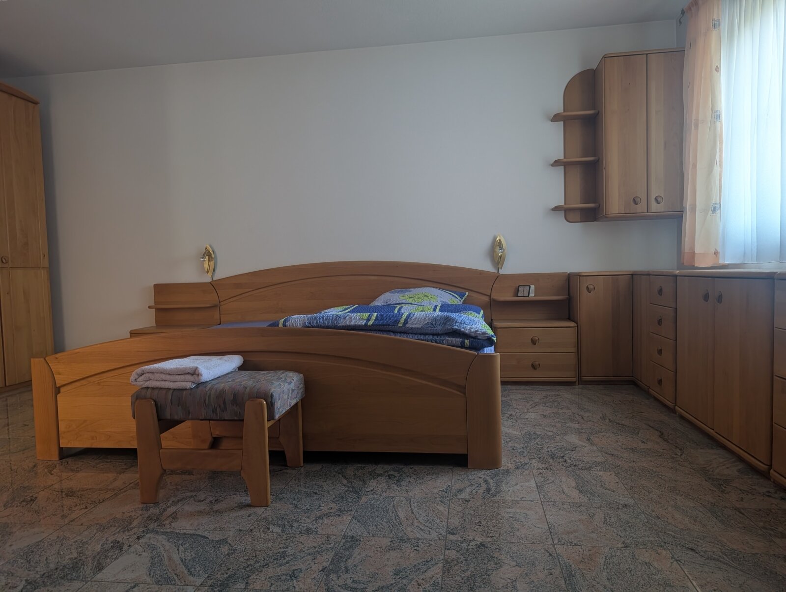 Schlafzimmer EG Schlafzimmer EG